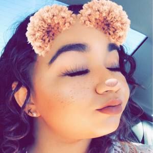 Meet your Posher, Jade